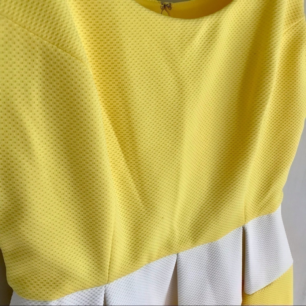 Tiani B Retro Rockabilly Yellow White Striped Pleated Dress Zipper Vintage 4 - Picture 6 of 14